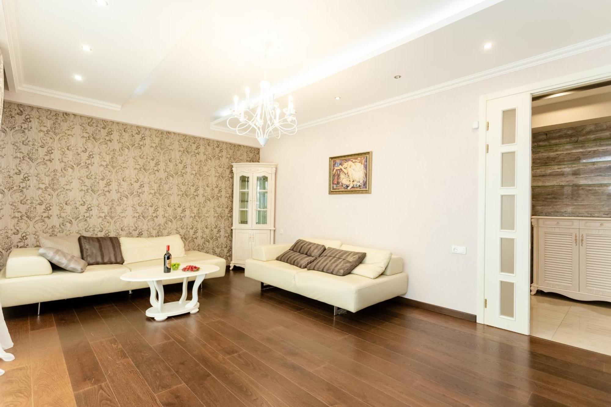 3Bd-2Bth Apartment In Tbilisi City Center Exteriér fotografie